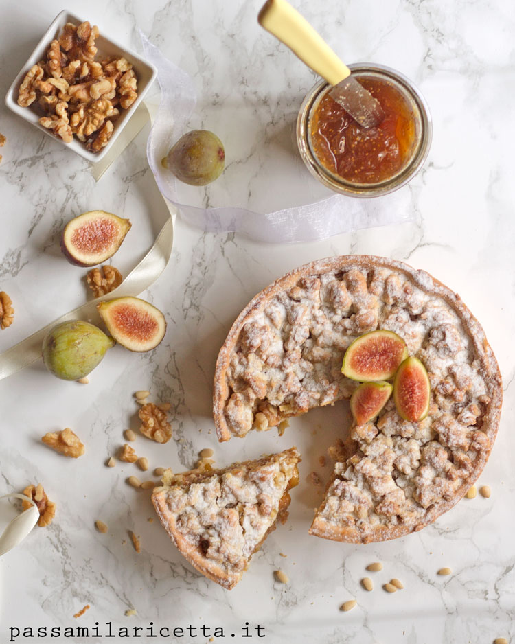 crostata di fichi freschi con noci