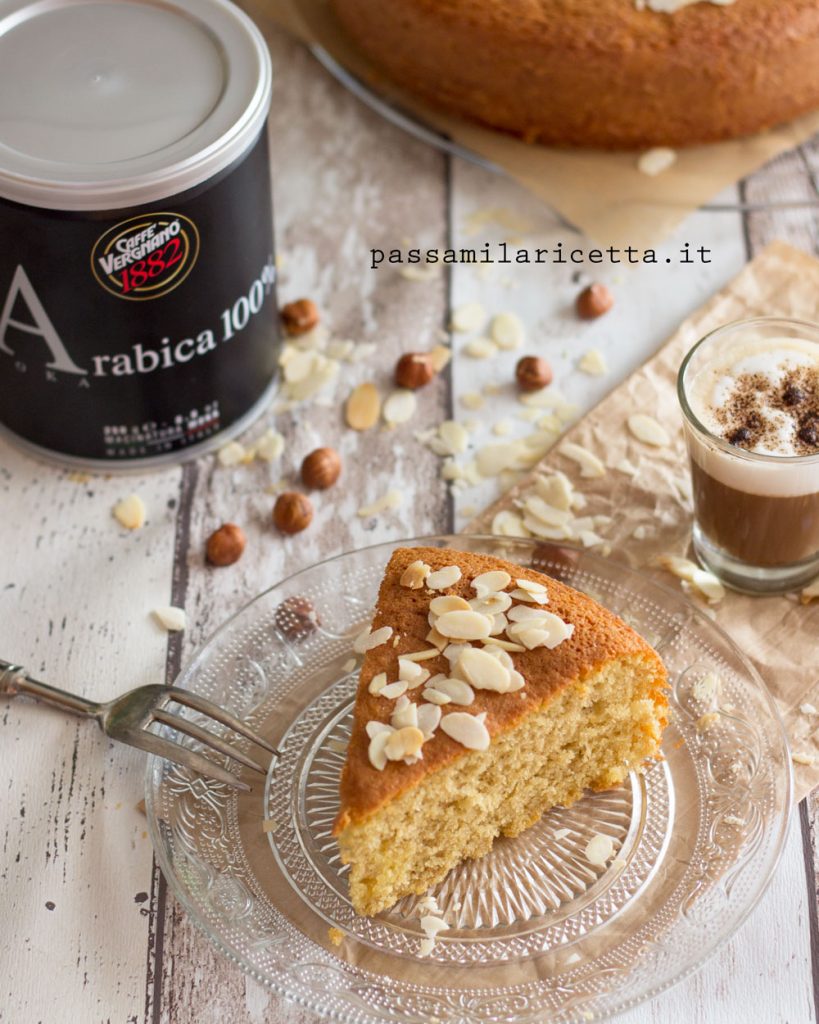 torta al latte caldo e caffè gusto cappuccino