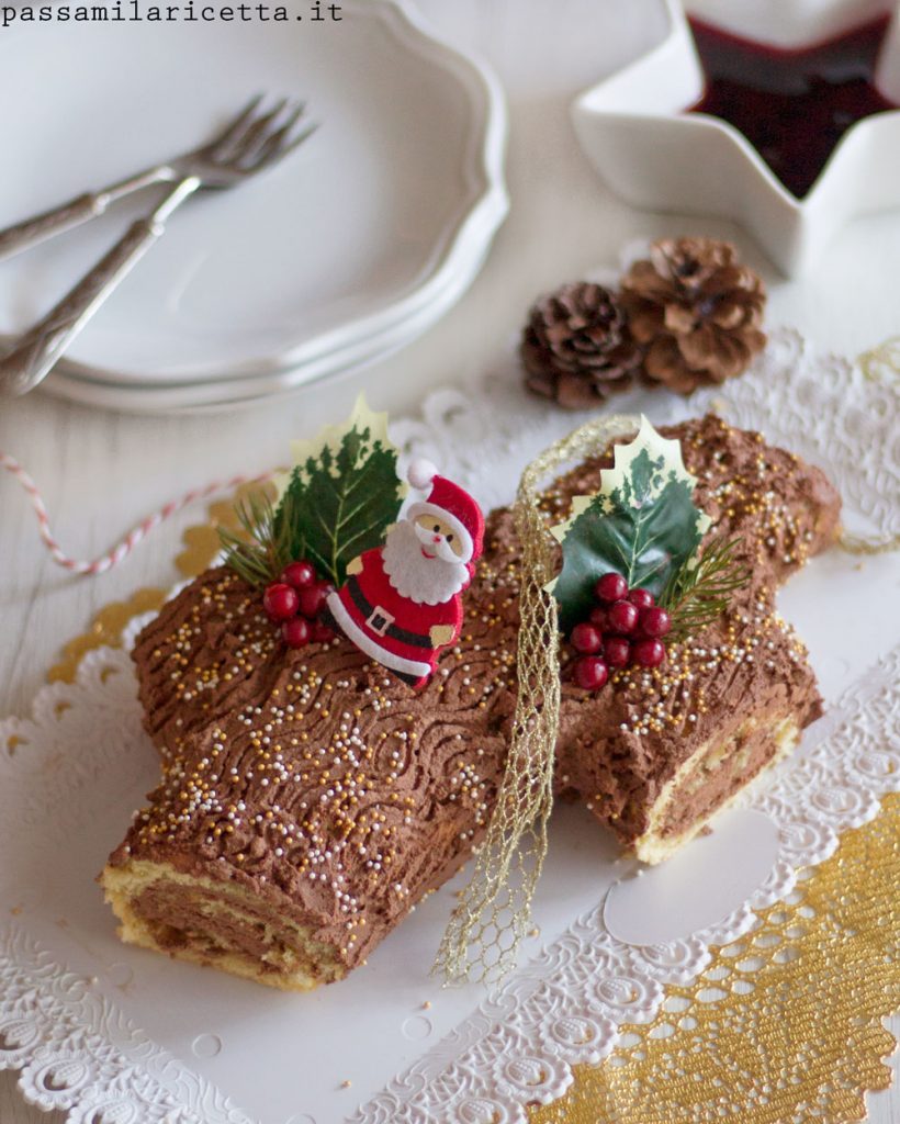 Tronchetto Di Natale Dolce.Tronchetto Di Natale Facile In Due Versioni Passami La Ricetta