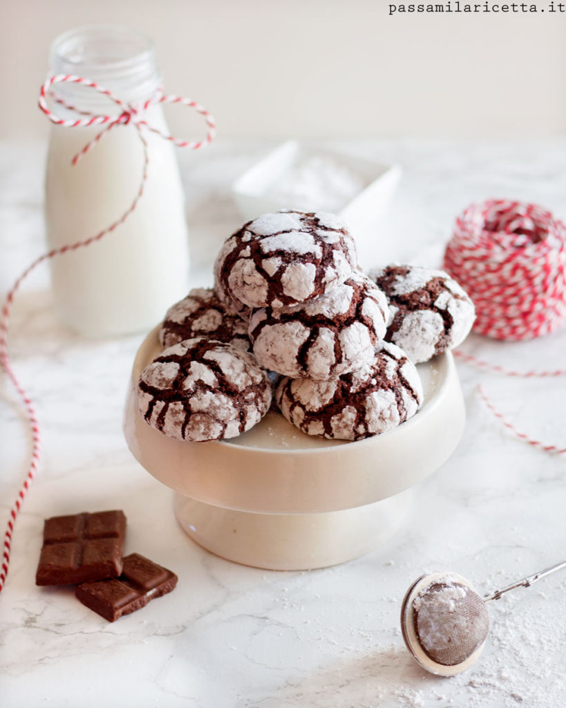 chocolate crinkles biscotti morbidi al cioccolato