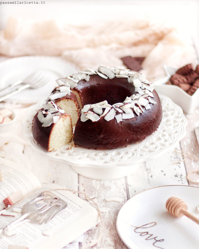 torta al cocco morbida con olio di cocco senza burro