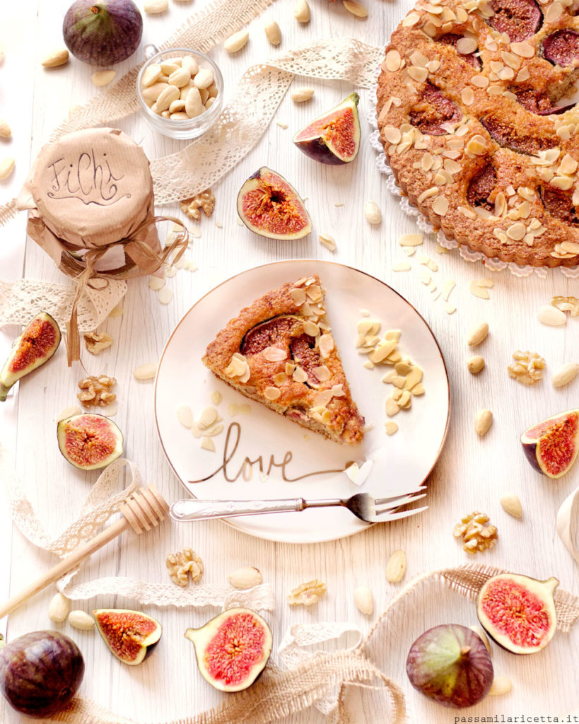 torta di fichi freschi e mandorle di donna hay